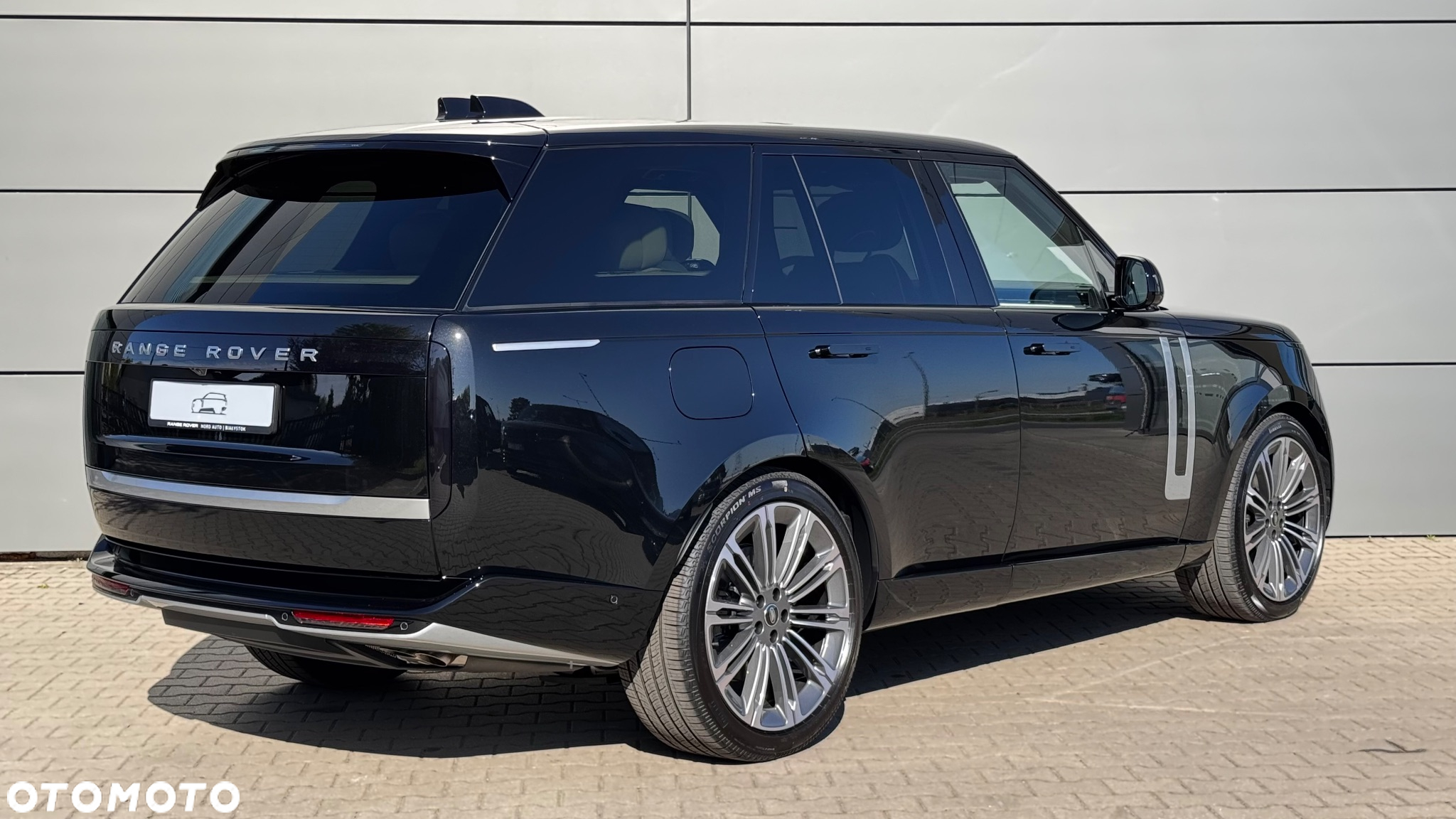 Land Rover Range Rover 4.4 V8 P535 Autobiography - 5
