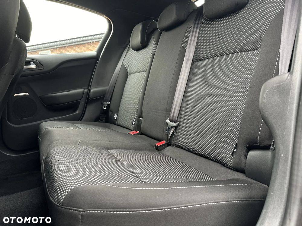 DS Automobiles DS 4 Crossback - 19