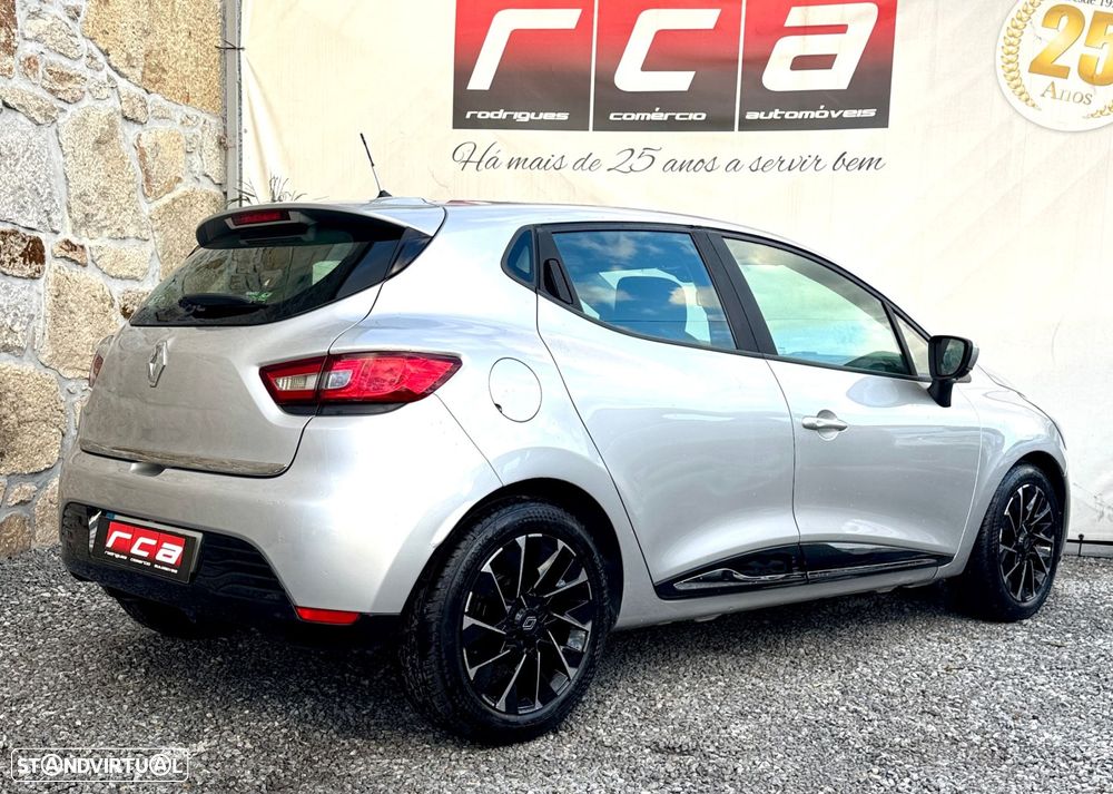 Renault Clio 0.9 TCE Dynamique S - 10
