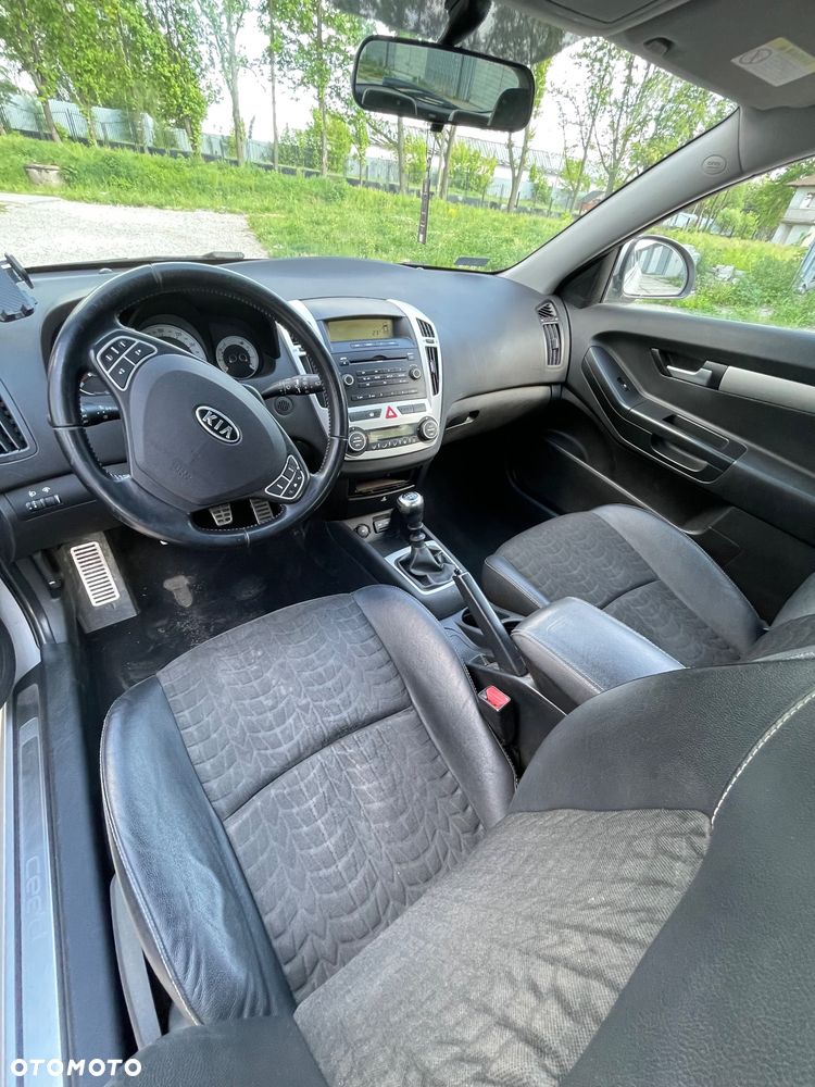 Kia Ceed 1.6 Optimum + - 19