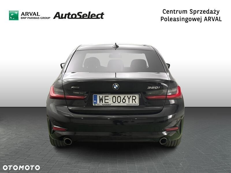 BMW Seria 3 320i xDrive - 5