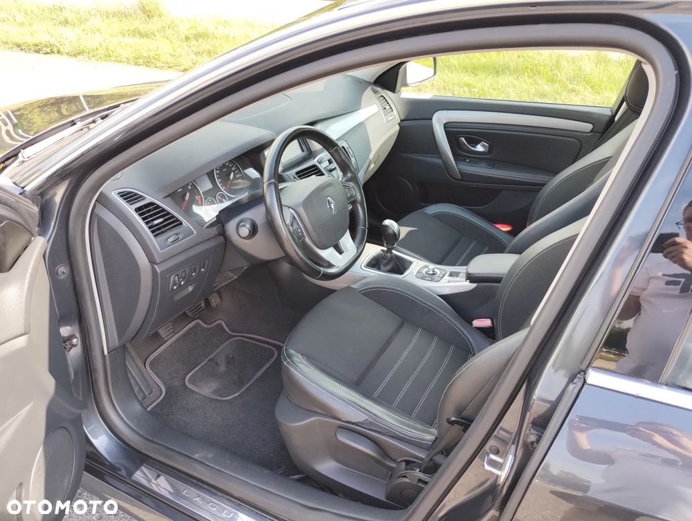 Renault Laguna ENERGY dCi 130 FAP Start-Stop Paris Business - 14