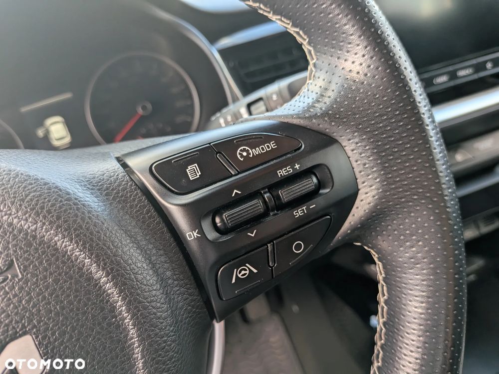 Kia Stonic 1.2 L - 10