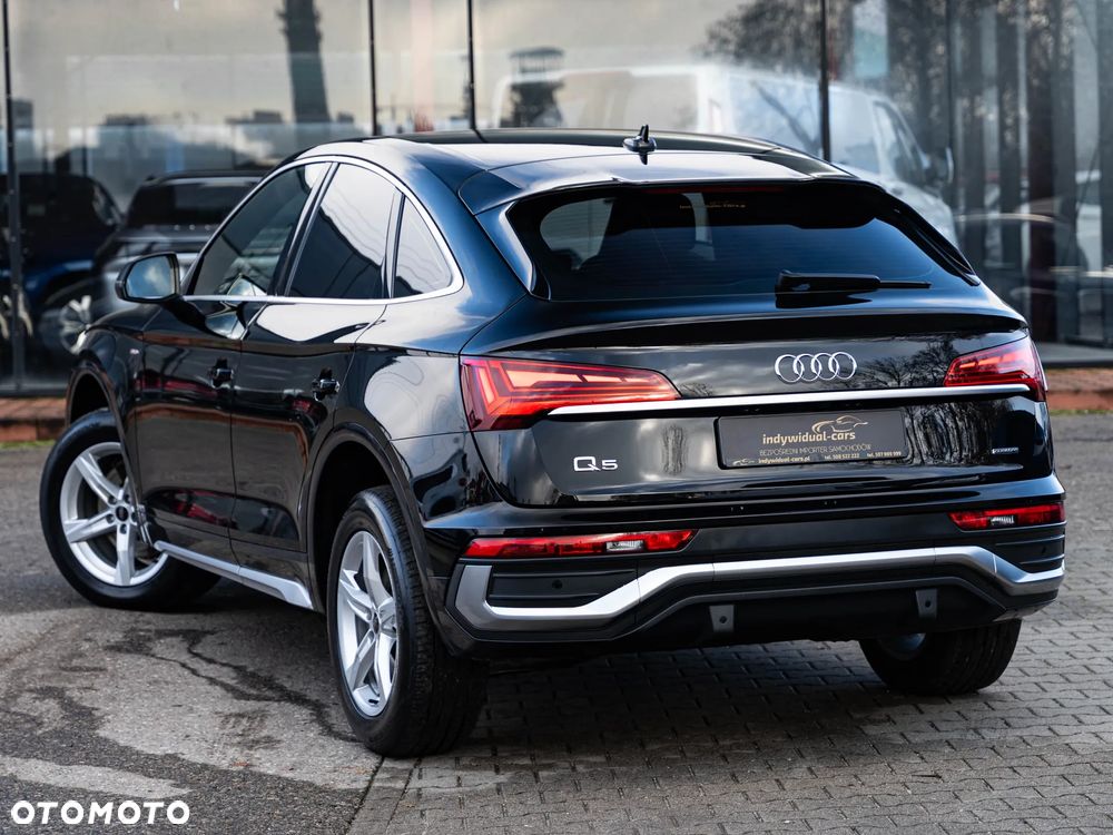 Audi Q5 Sportback 40 TDI quattro S tronic S line - 4