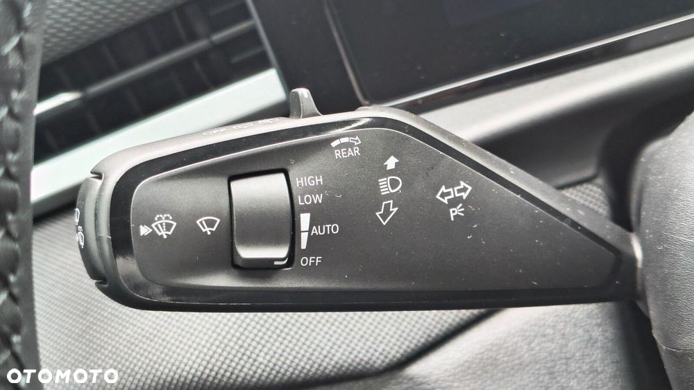 Volkswagen T-Roc - 20