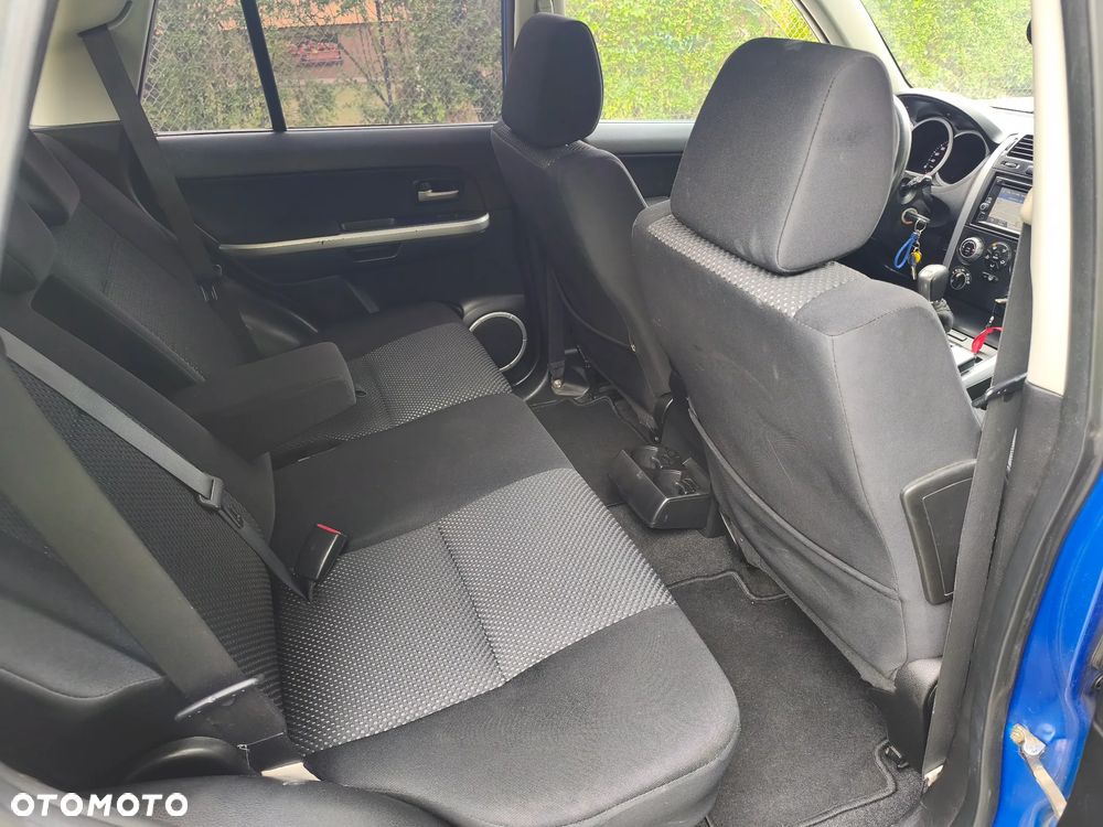 Suzuki Grand Vitara 1.9 DDiS Comfort - 11