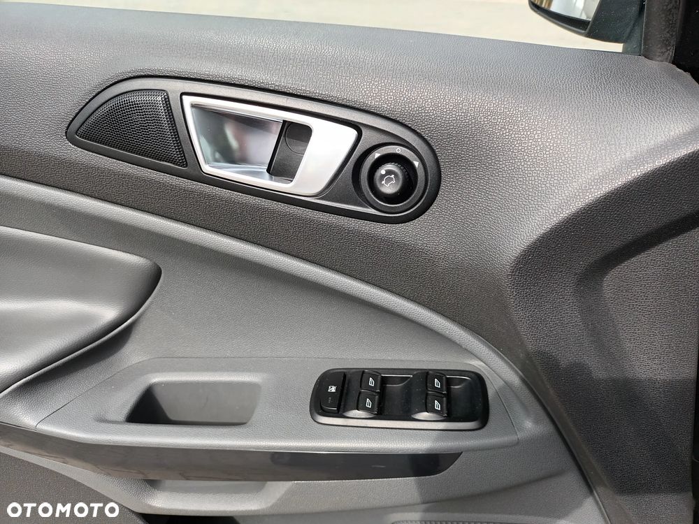 Ford EcoSport - 16