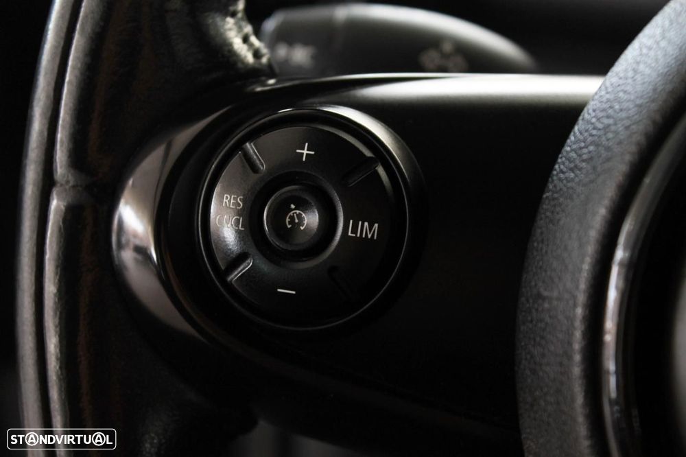 MINI 5 Portas One D - 27