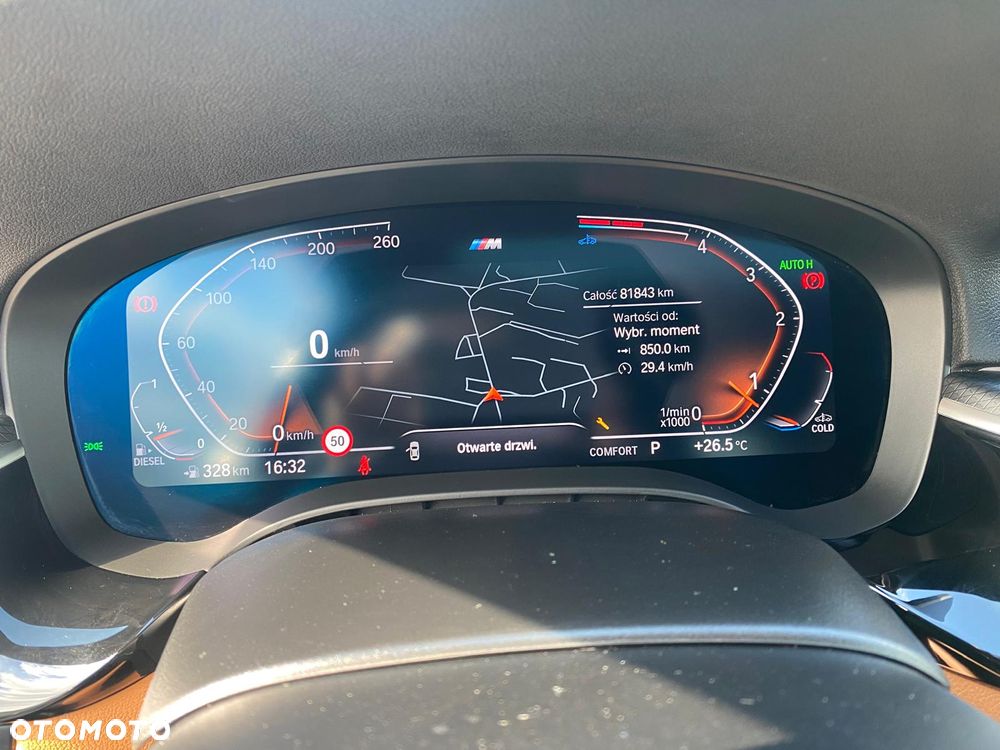 BMW Seria 5 520d xDrive mHEV sport - 8