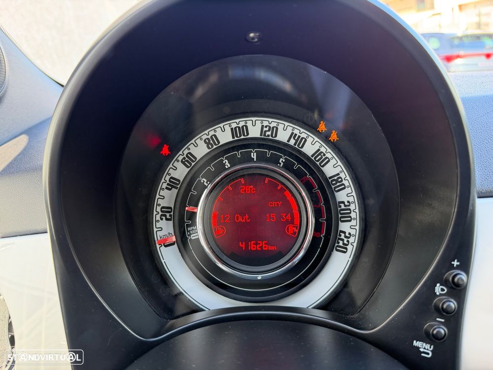 Fiat 500C 1.0 Hybrid Lounge - 16