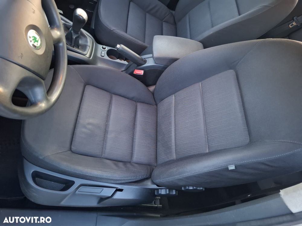 Skoda Octavia 2.0 FSI Edition 100 - 4
