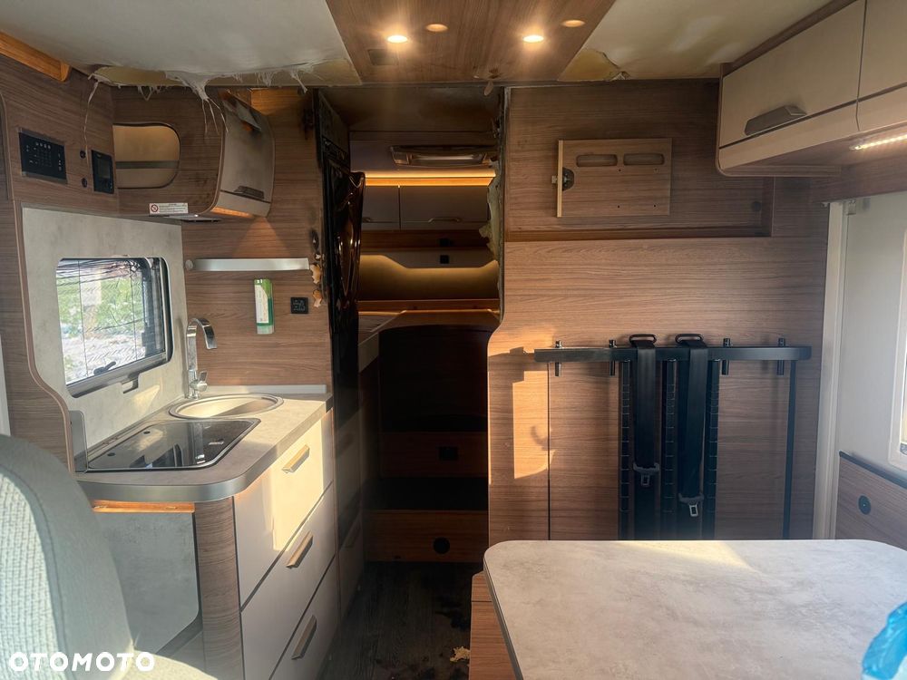 Volkswagen Crafter - 27