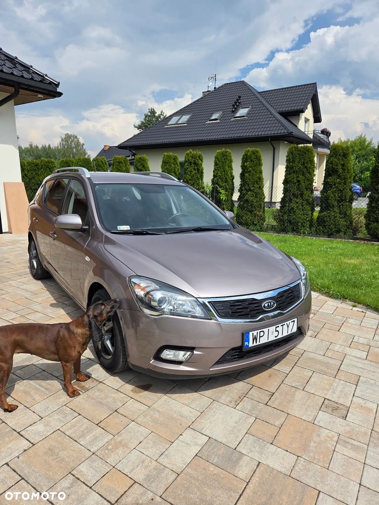 Kia Ceed 1.6 Comfort - 2