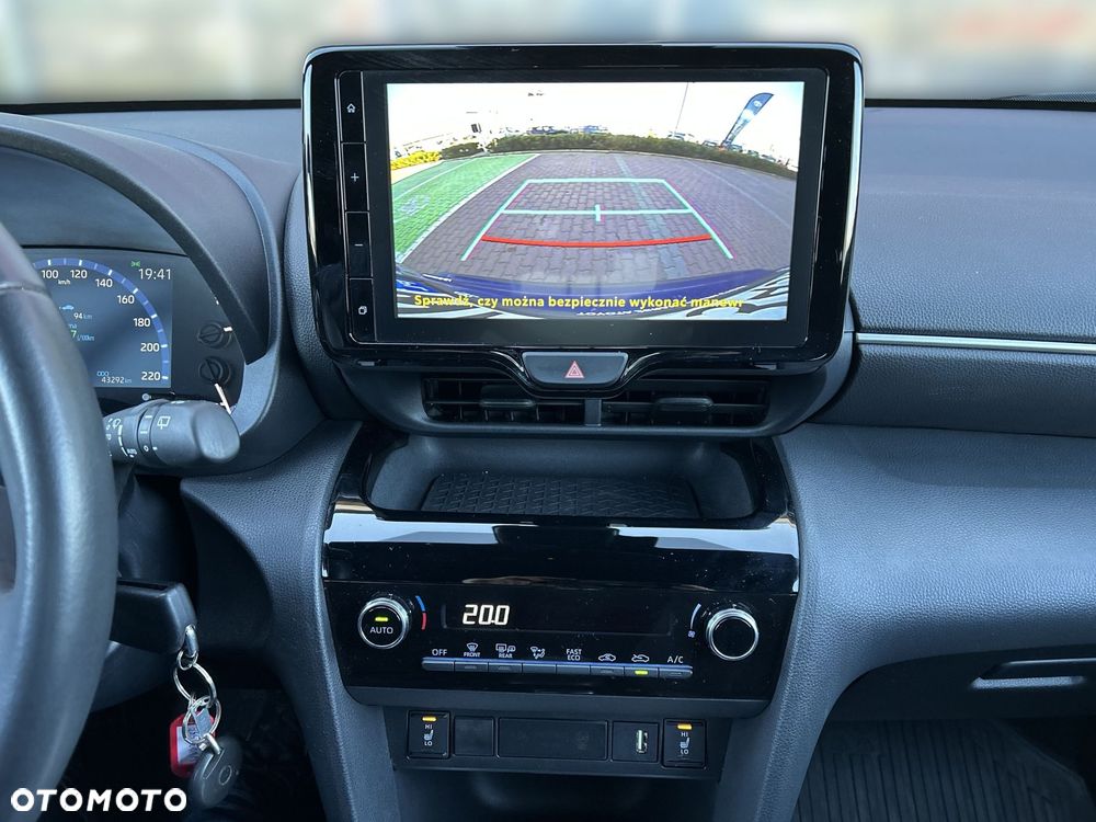 Toyota Yaris Cross Hybrid 1.5 Comfort - 14