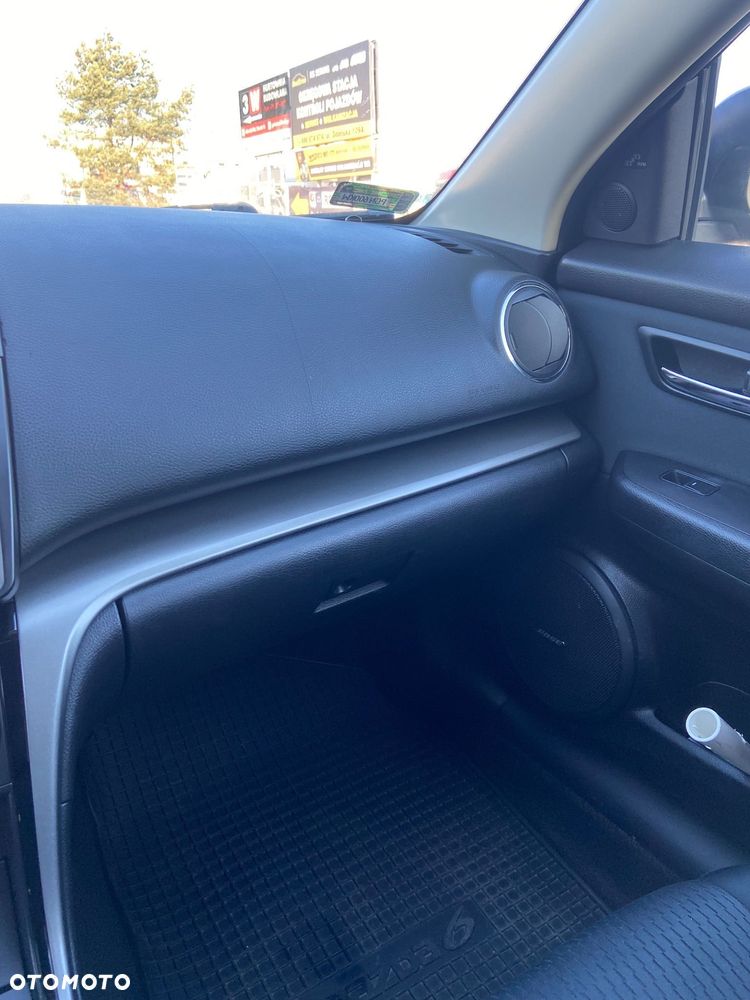 Mazda 6 2.0 Exclusive + - 15