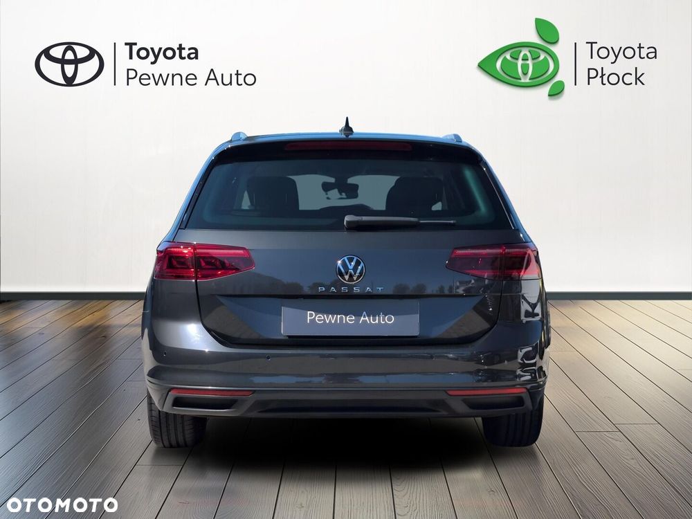 Volkswagen Passat - 6
