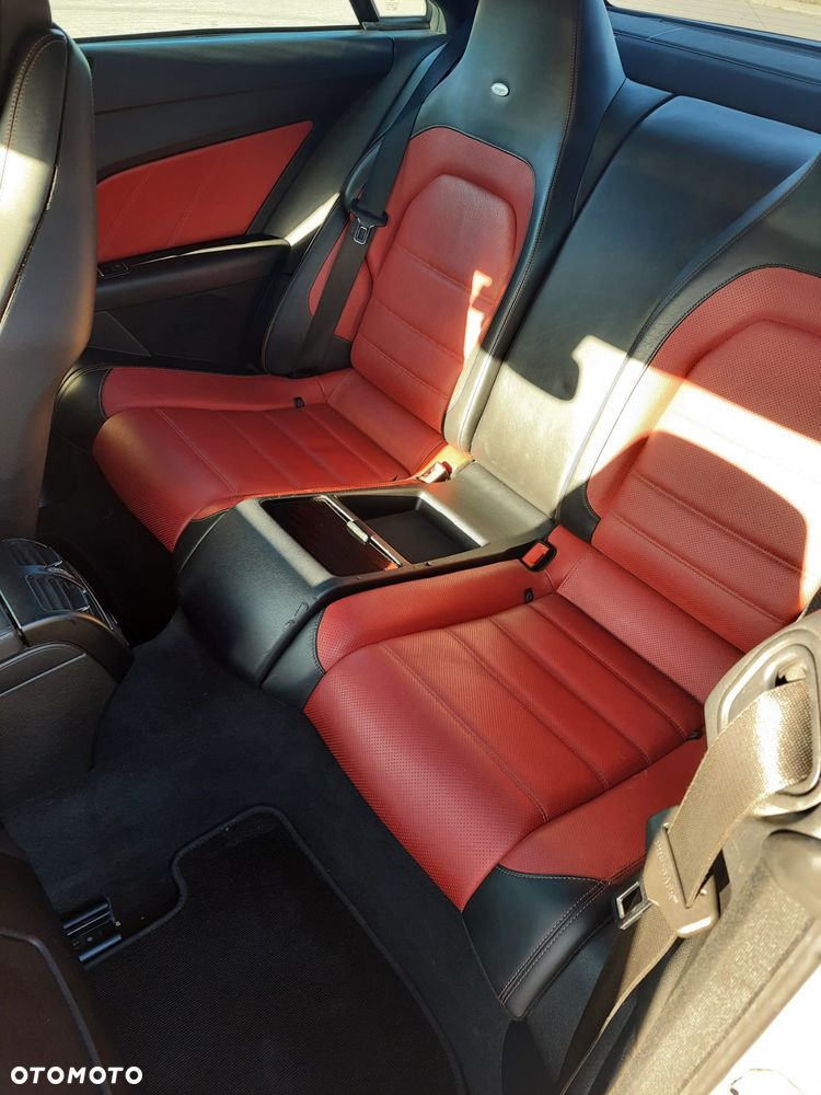 Mercedes-Benz Klasa E 350 CDI BlueEff - 8