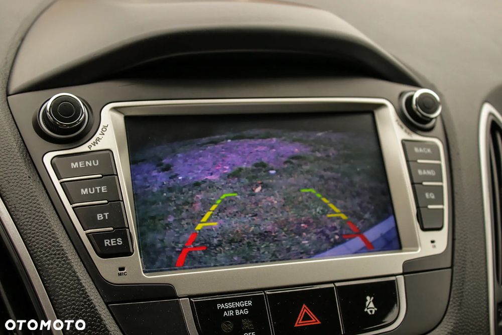 Hyundai ix35 1.7 CRDi 2WD blue Finale Gold - 18