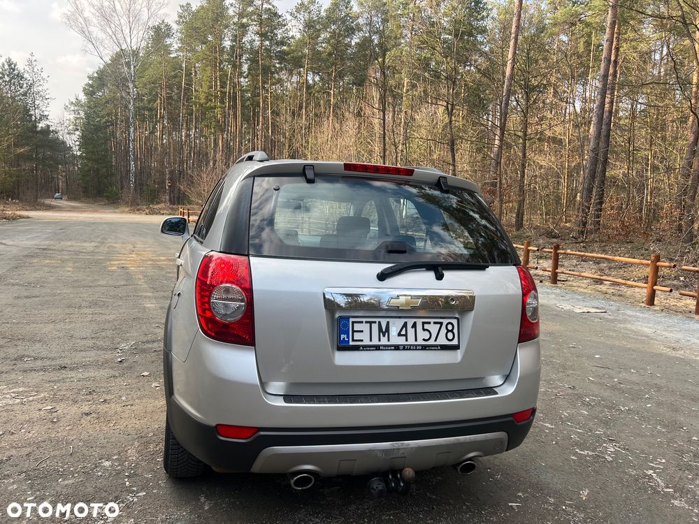 Chevrolet Captiva - 13