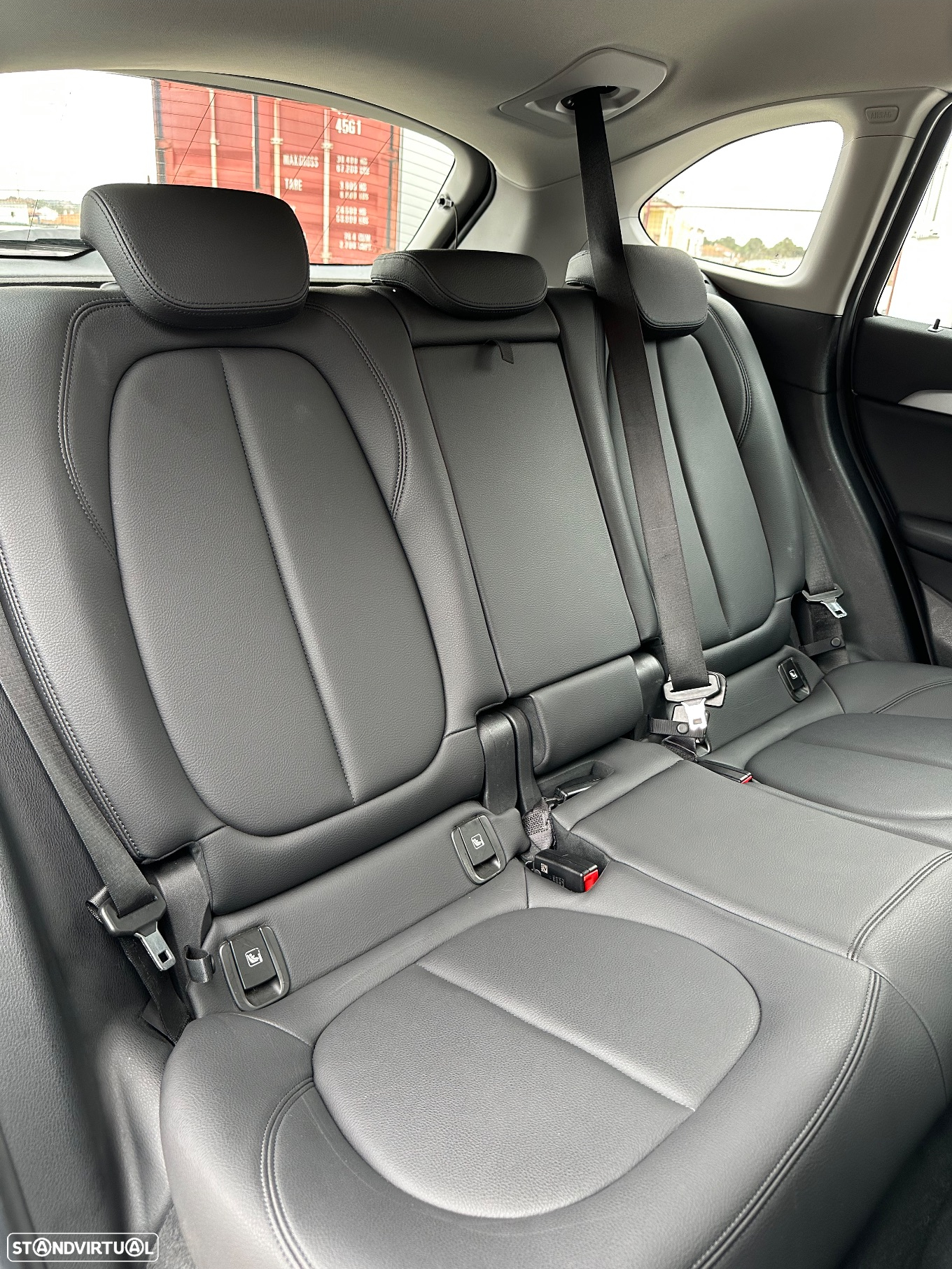 BMW X1 25 e xDrive - 32
