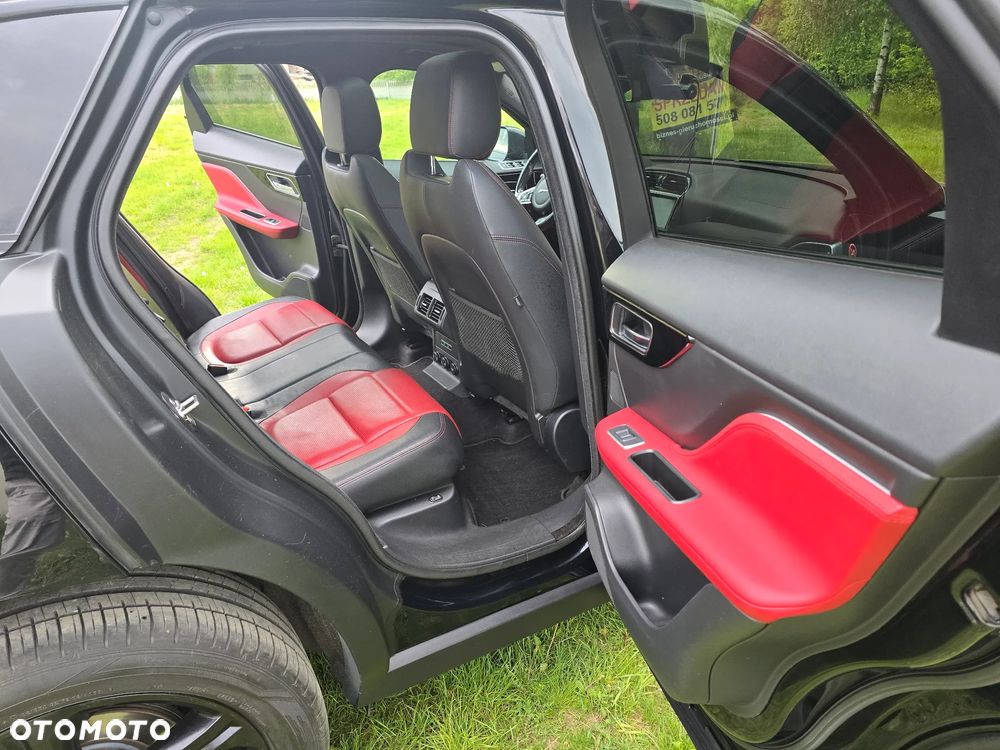 Jaguar F-Pace 3.0 V6 AWD R-Sport - 9