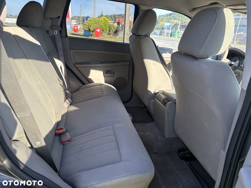 Jeep Grand Cherokee 3.7 V6 - 9