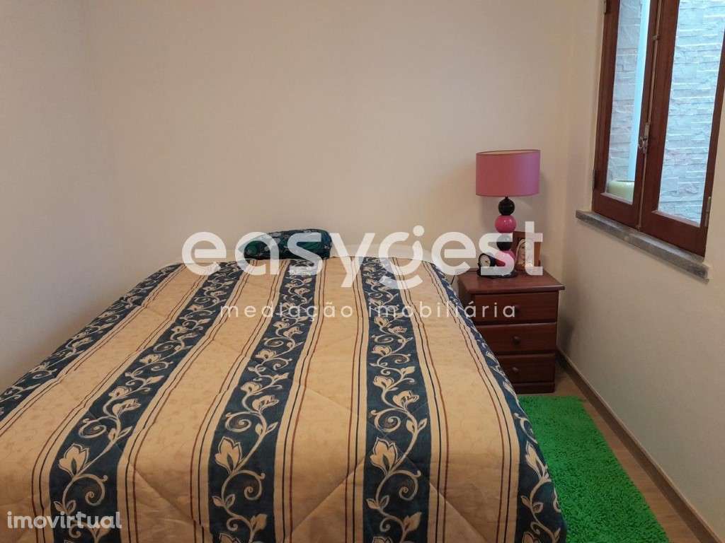 Moradia com 2 pisos e varanda localizada no centro de Beja - Grande imagem: 4/12