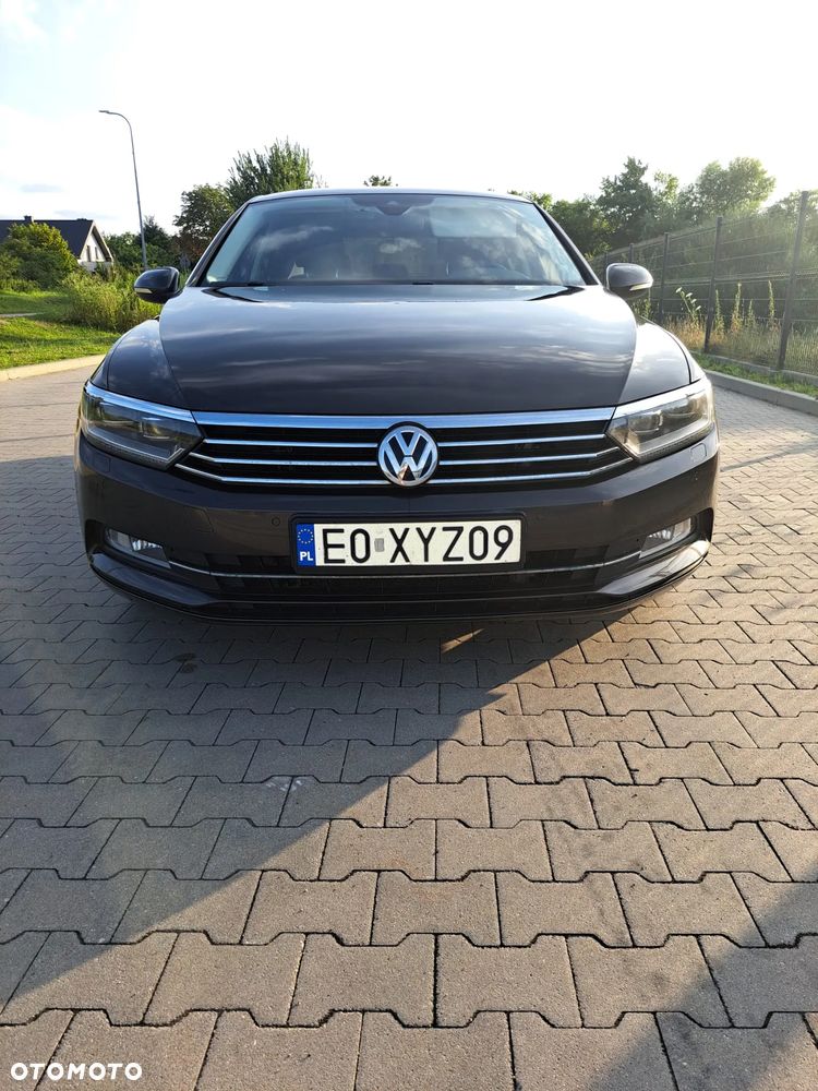Volkswagen Passat 1.8 TSI BMT Comfortline - 16