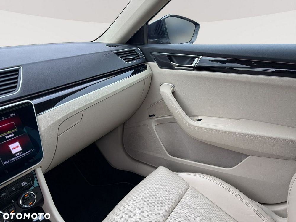 Skoda Superb 2.0 TSI 4x4 DSG L&K - 26
