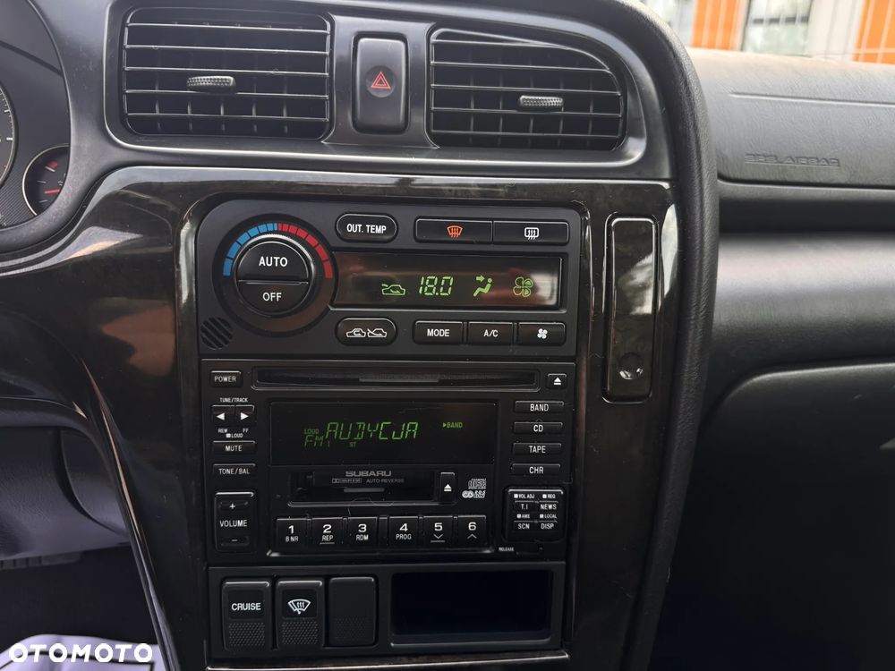 Subaru Legacy - 28