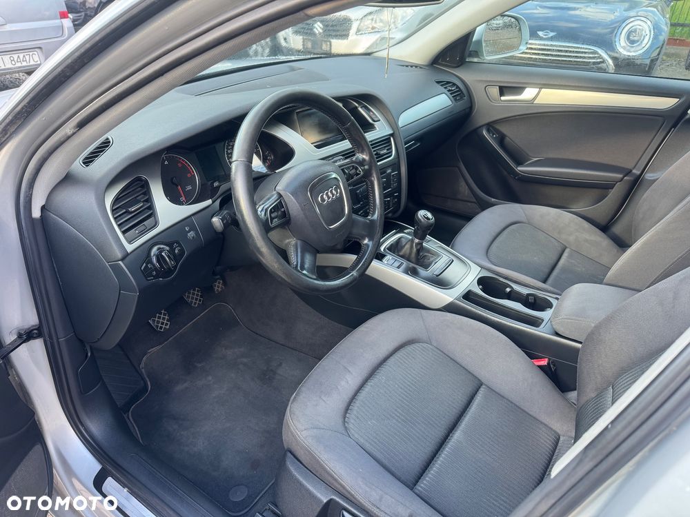 Audi A4 Avant - 12