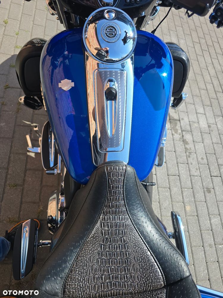 Harley-Davidson Touring Ultra Limited - 23
