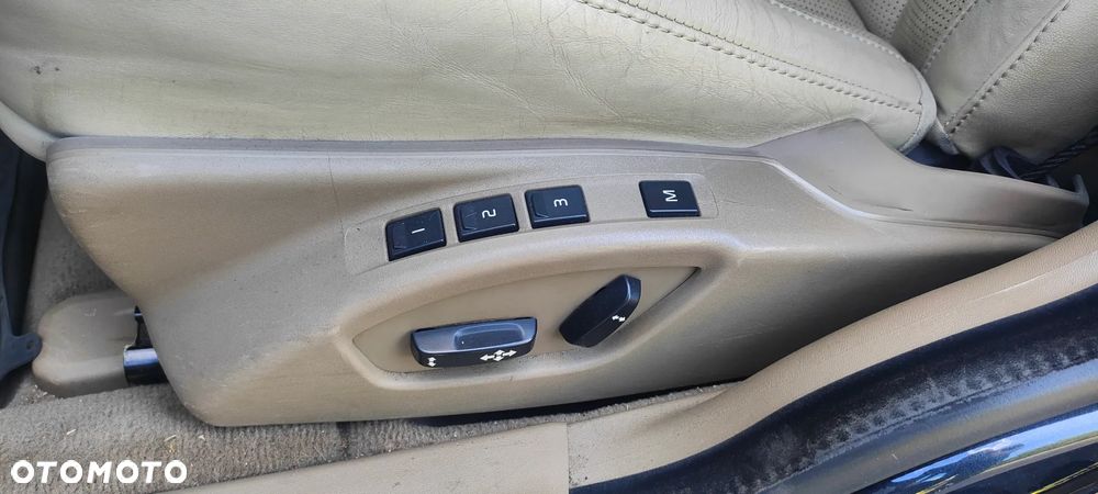 Volvo V70 2.4D Summum - 12