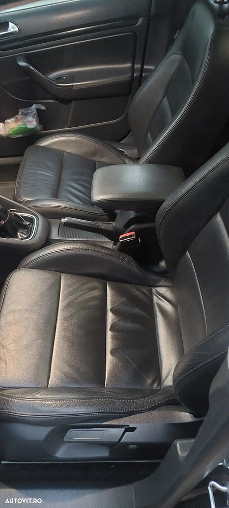Volkswagen Golf Variant 2.0 TDI DPF Exclusive - 12