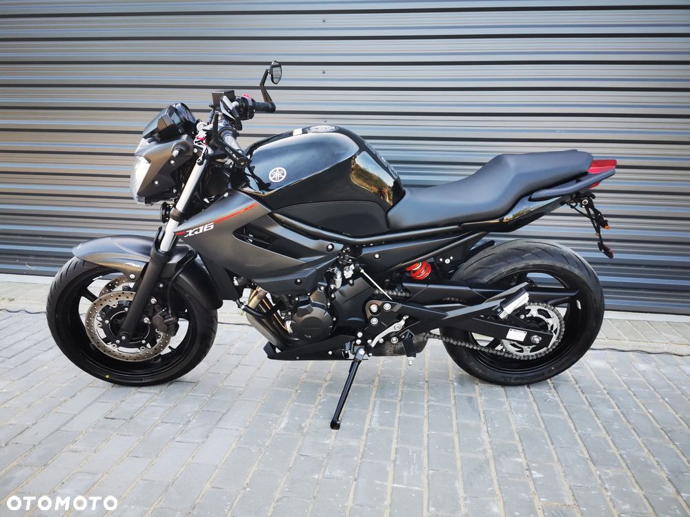 Yamaha XJ - 2