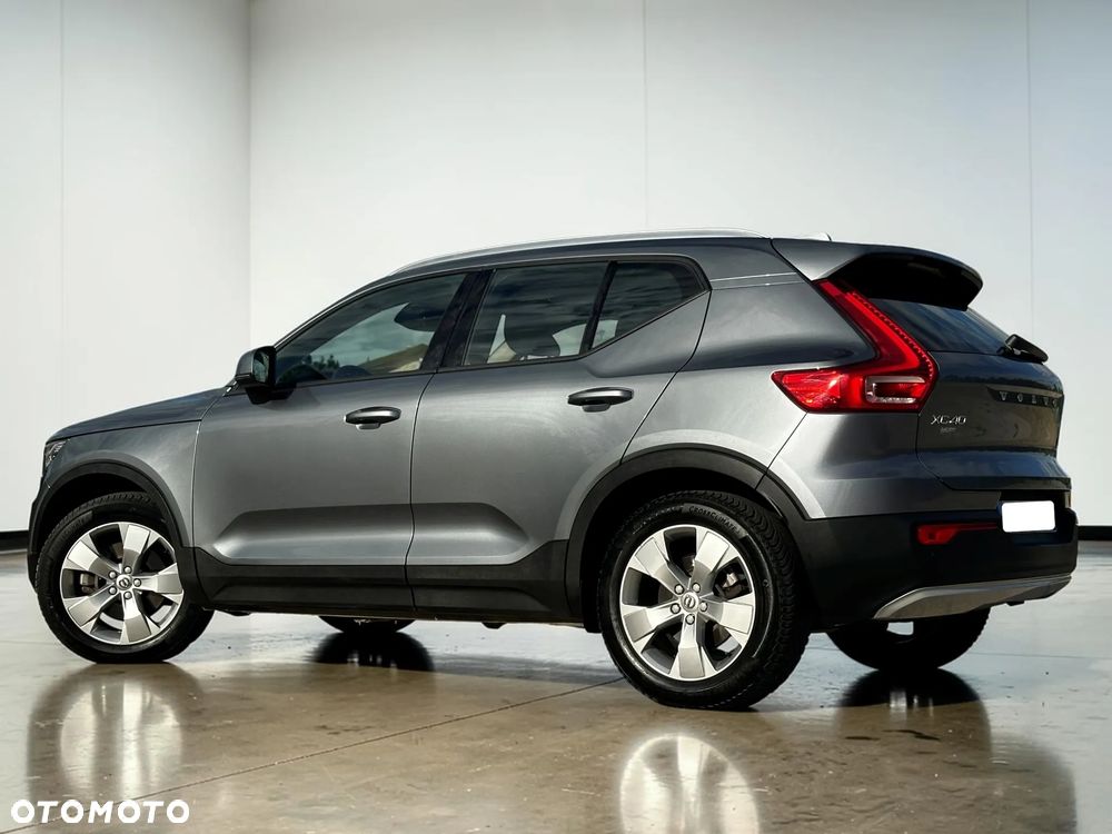 Volvo XC 40 D4 AWD Geartronic Momentum - 13