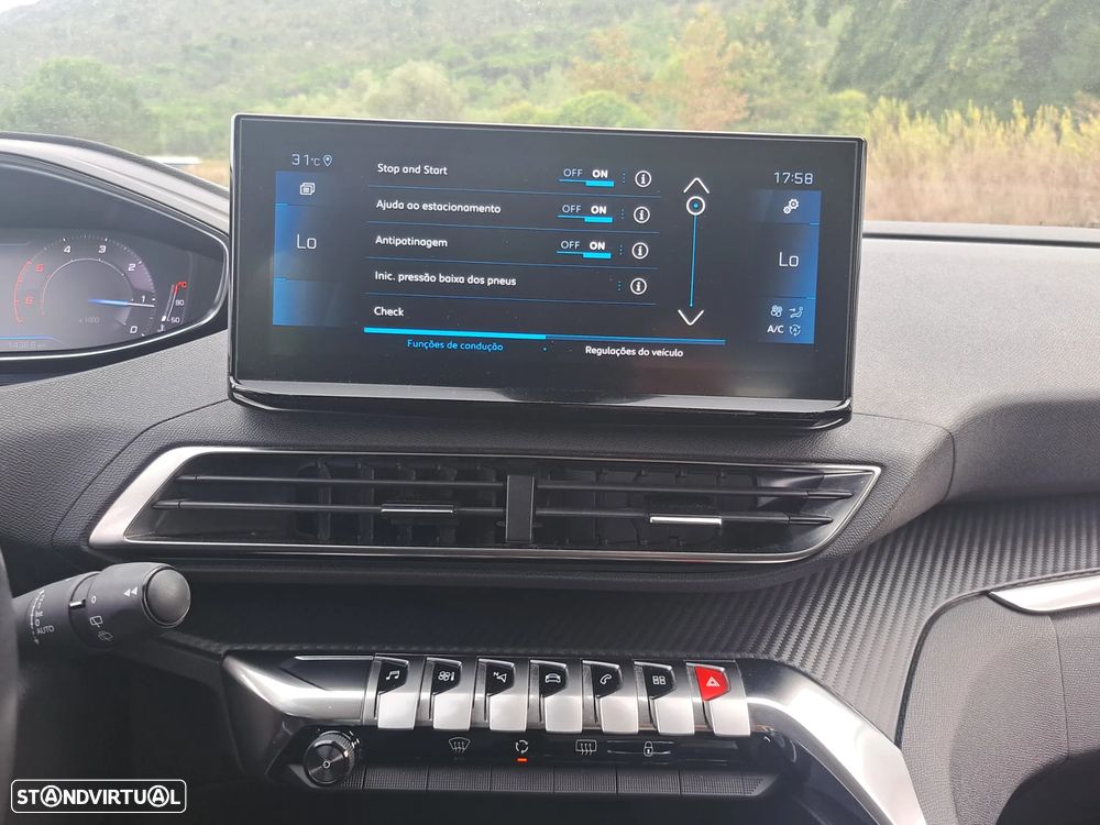 Peugeot 3008 1.5 BlueHDi Active Pack - 28