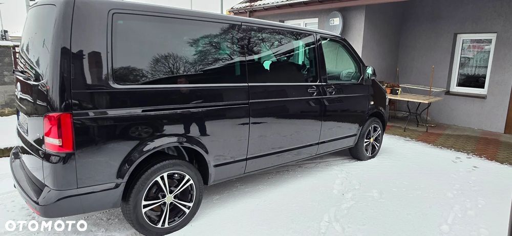 Volkswagen Caravelle - 5