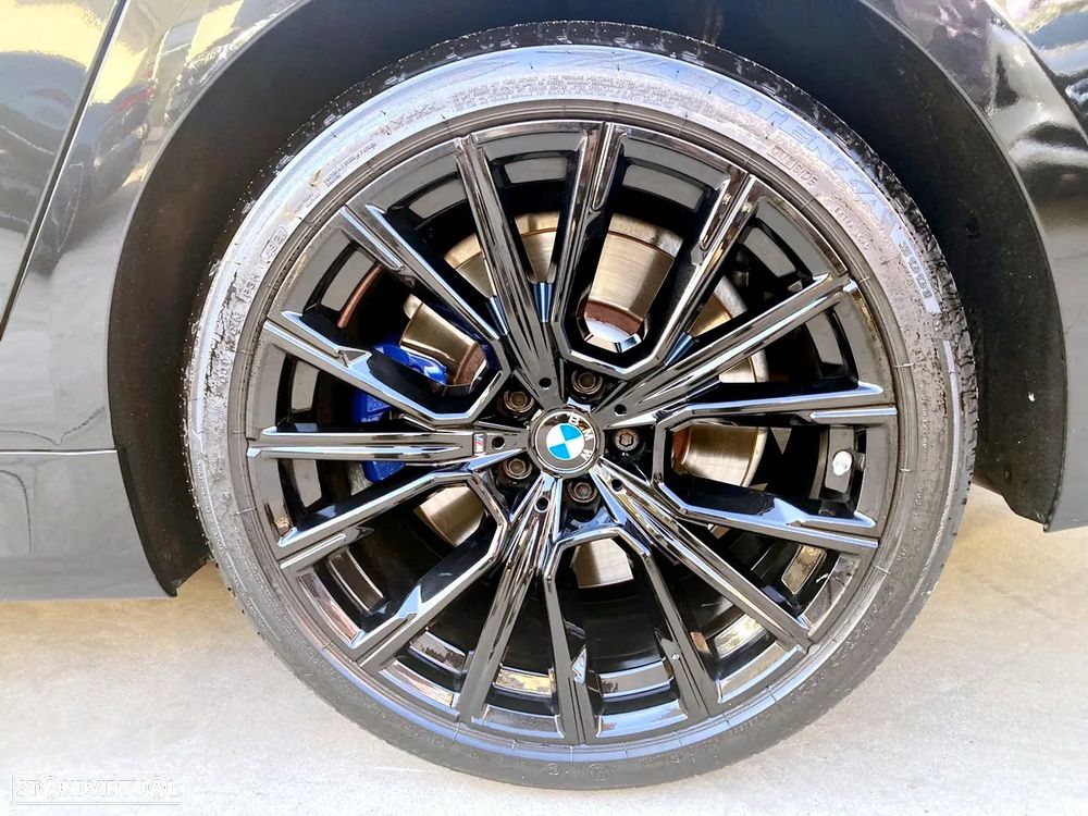 BMW 750 Li xDrive Pack M - 54