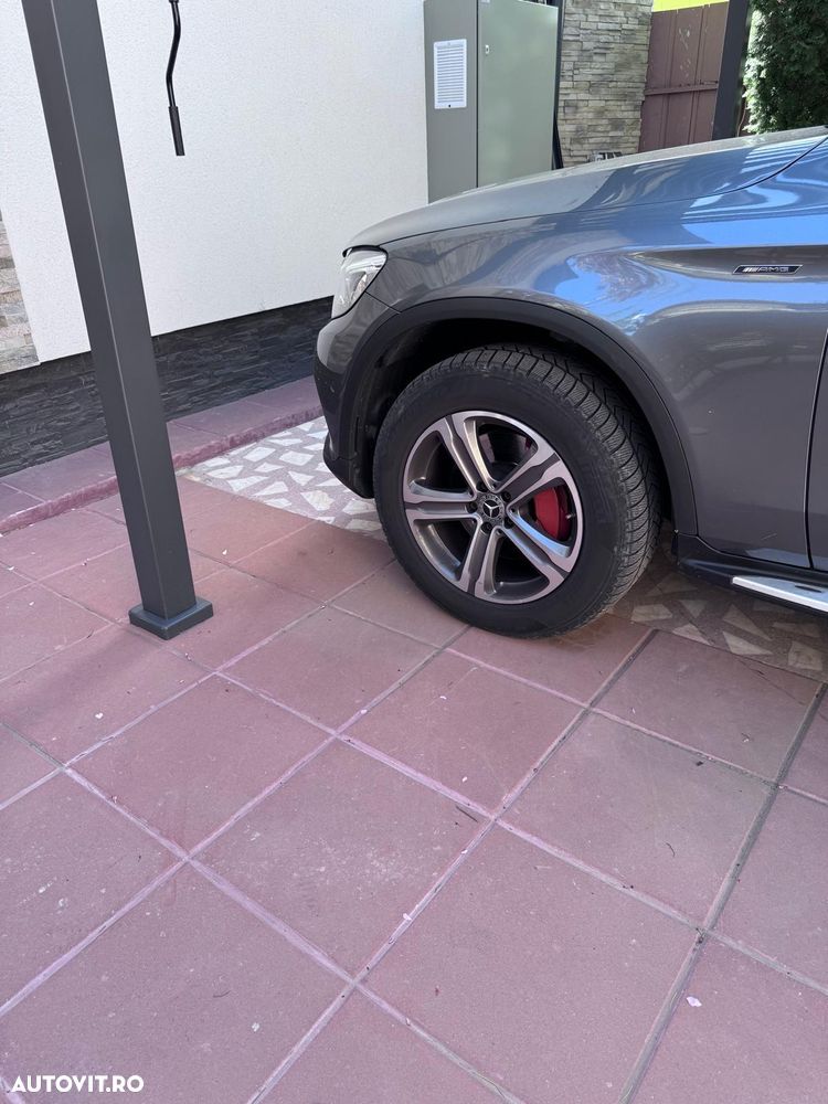 Mercedes-Benz GLC - 9