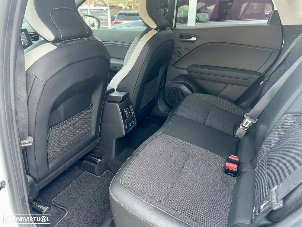 Renault Captur 1.0 TCe Exclusive Bi-Fuel - 11