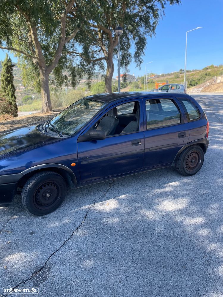 Opel Corsa - 2