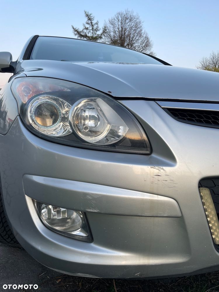 Hyundai i30 1.6 Comfort - 9