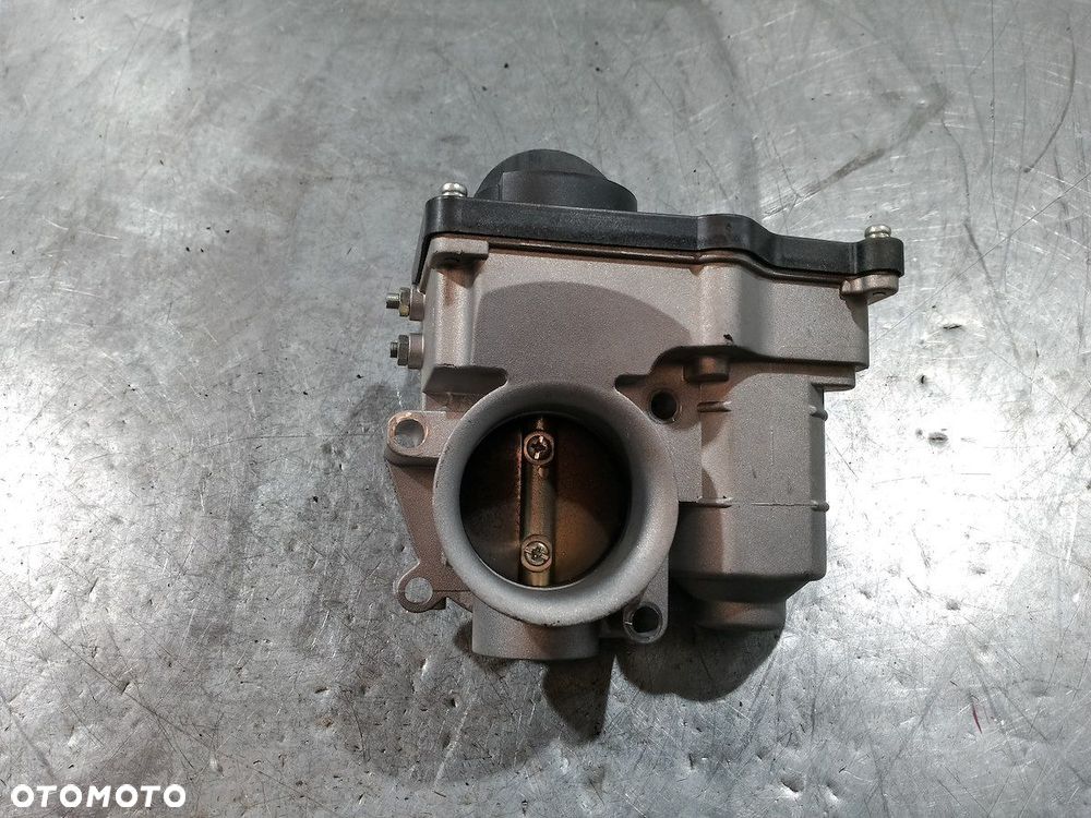 PRZEPUSTNICA NISSAN MICRA K12 ( 02-10 ) SERA576-02 1.2 B - 3