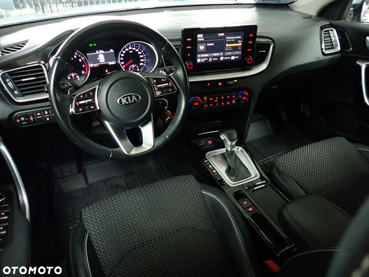 Kia XCeed - 20