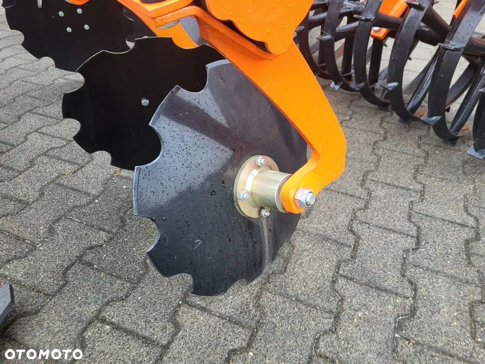 Mandam Kultywator dłutowy MANDAM SPEC 3,0 HD - 18