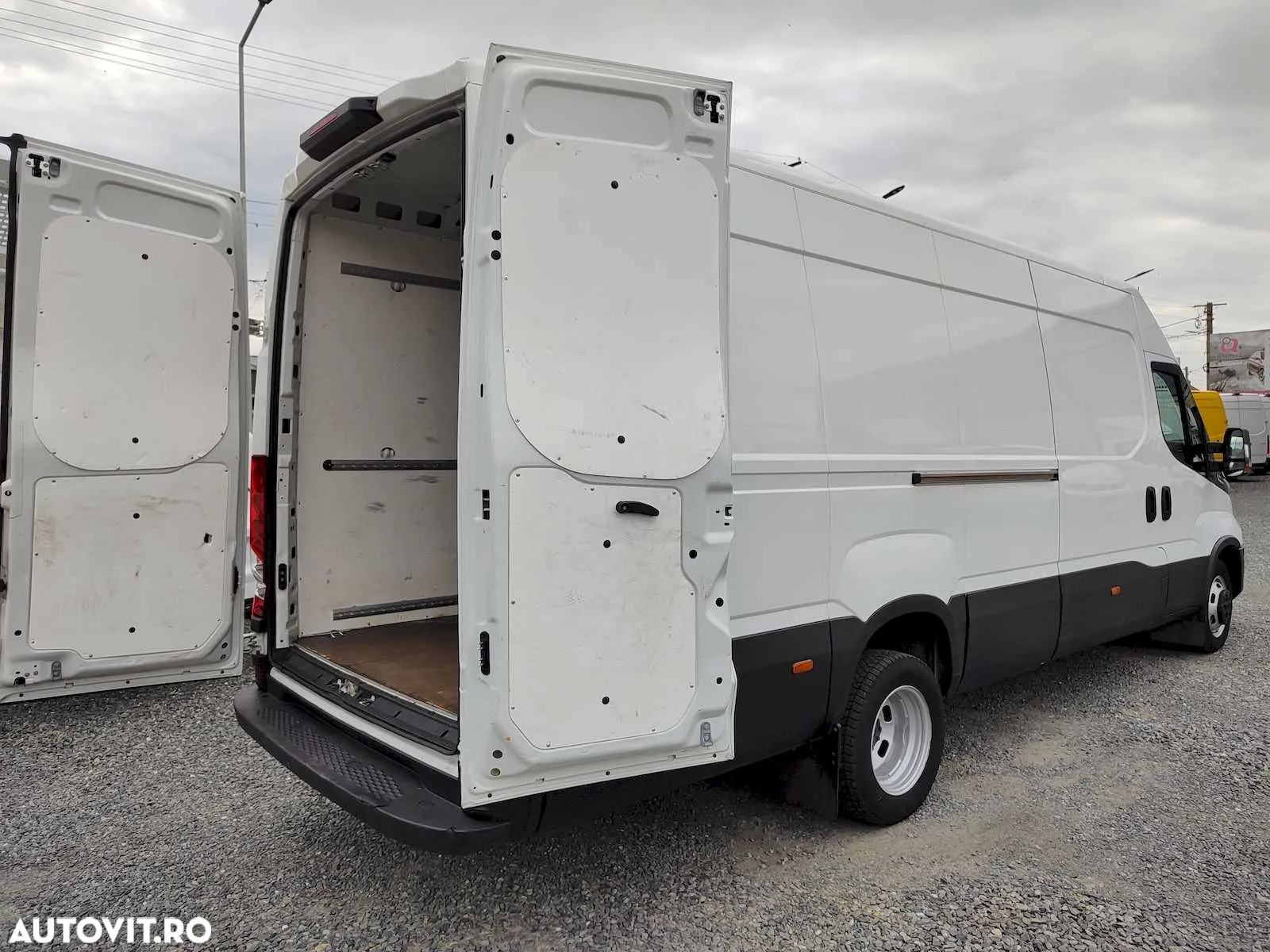 Iveco Daily 35C16 Extralung 2020. roti duble, Masa max. 3500 kg. - 8