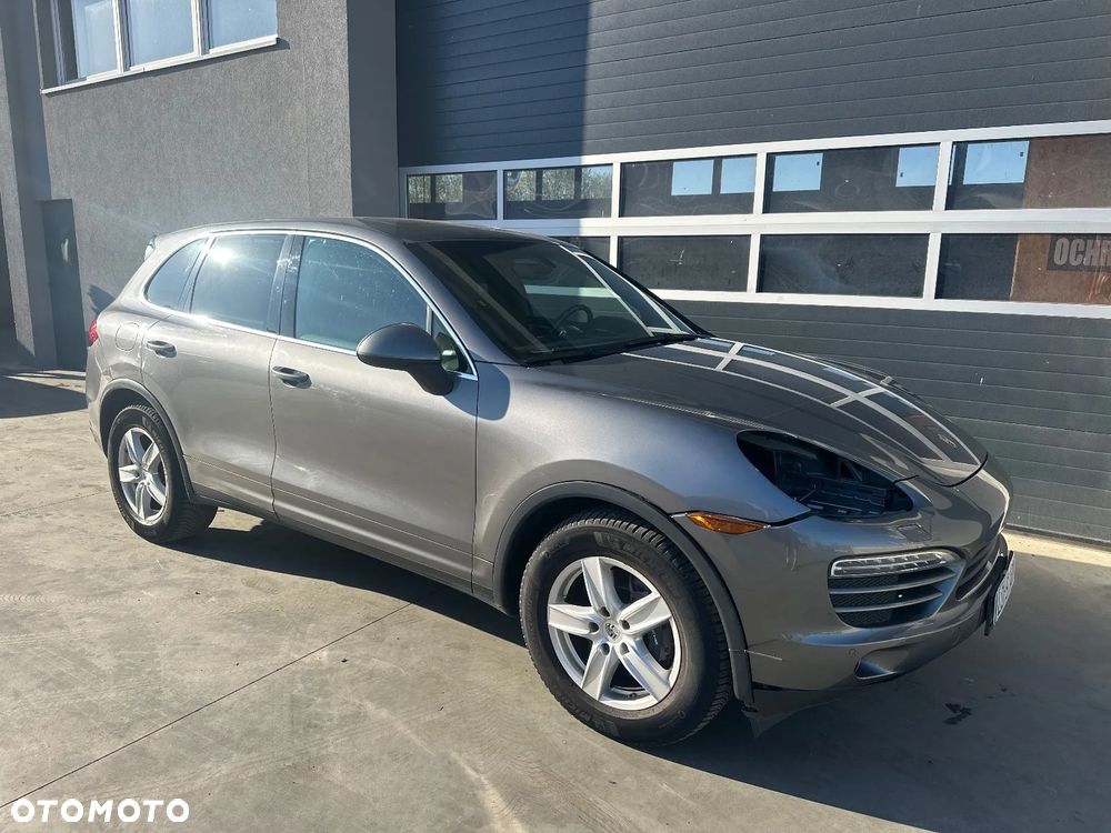 Porsche Cayenne - 6