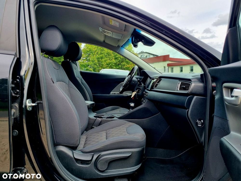 Kia Niro 1.6 GDI Hybrid L - 11