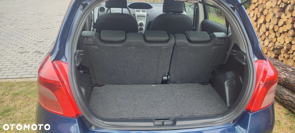 Toyota Yaris - 7